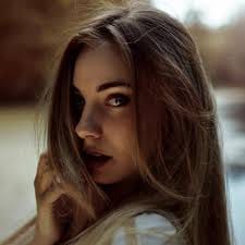 Moira Dela Torre profile